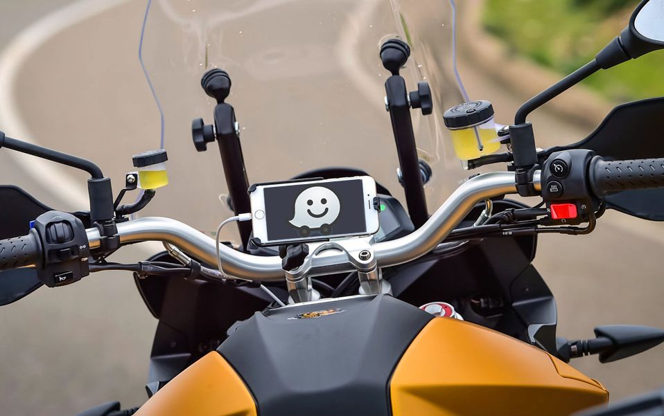 WAZE, AMIGABLE CON LOS MOTOCICLISTAS - Kilómetros