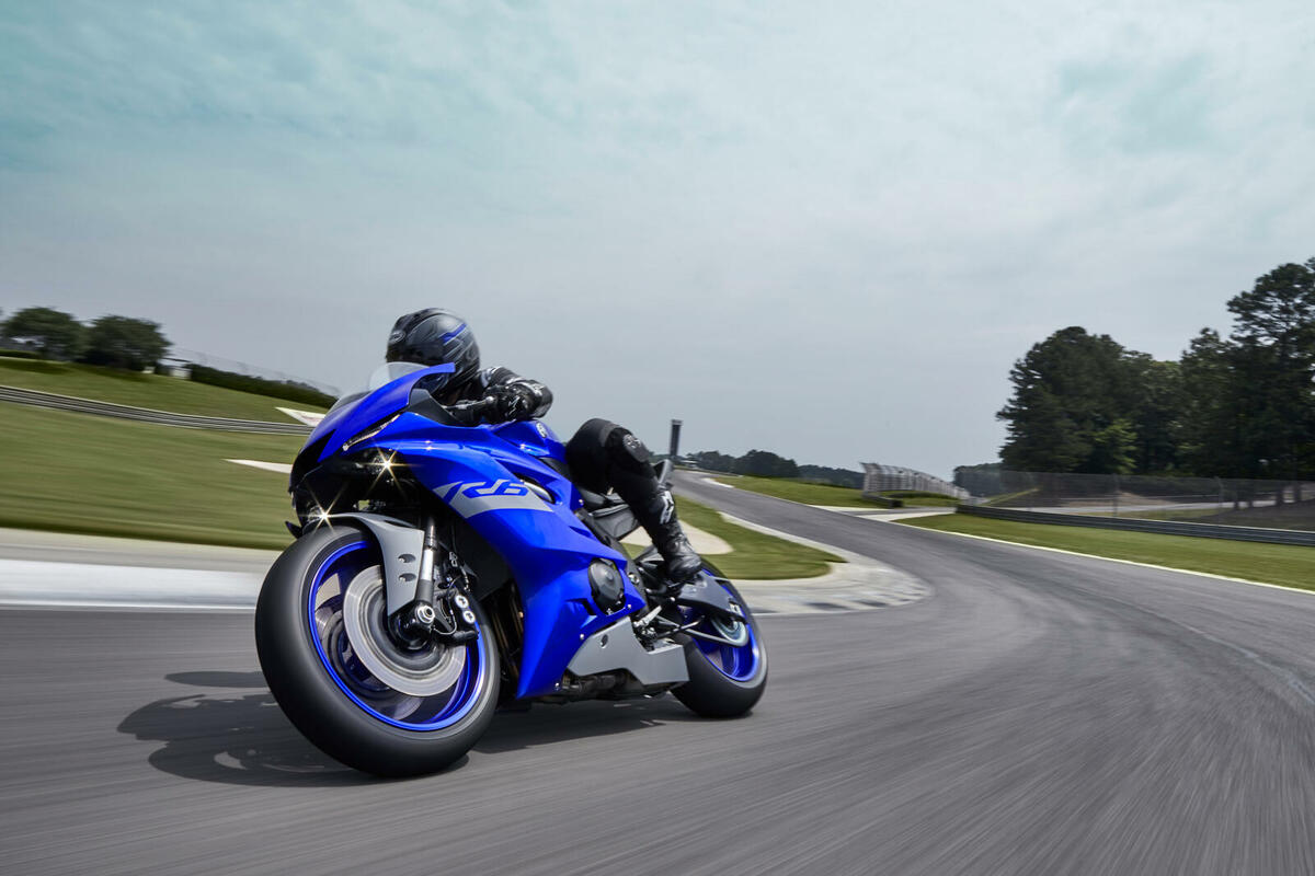 yamaha-r6-race-2021-4