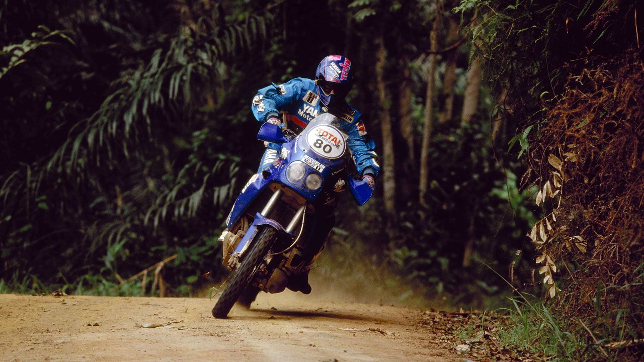 Esta es la Yamaha YXE850T de Peterhansel en 1992
